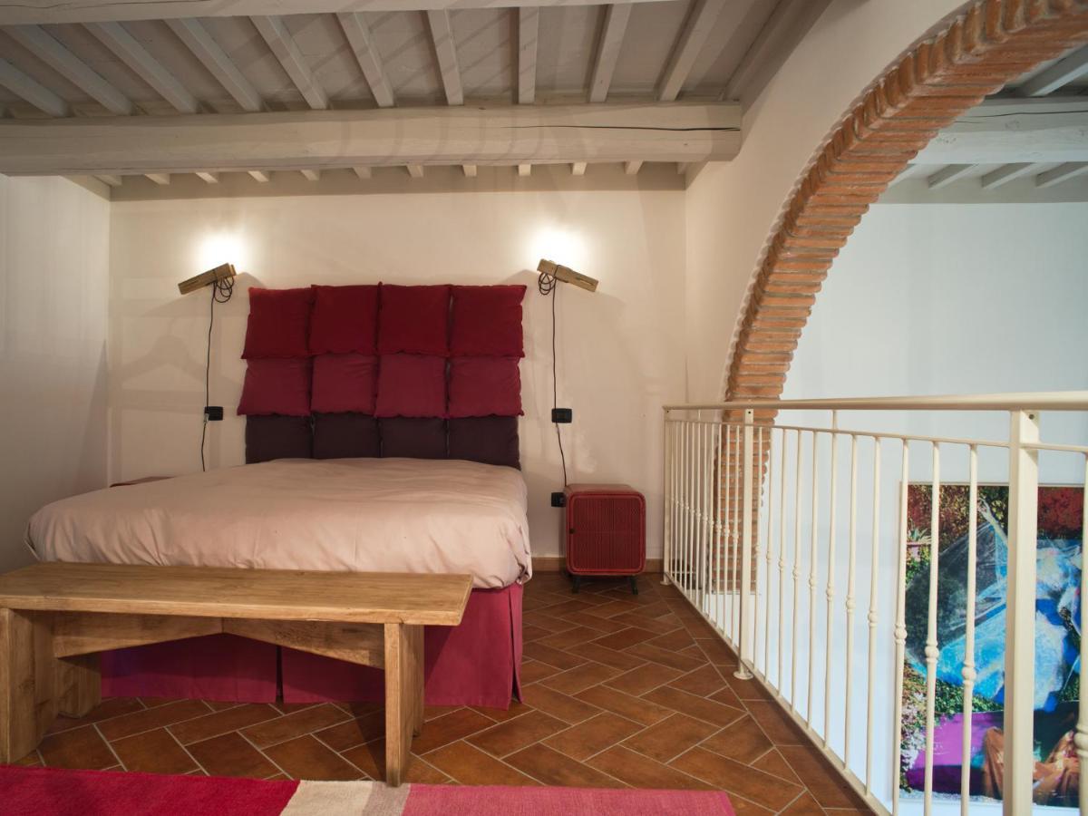 San Ruffino Apartments Lari Esterno foto