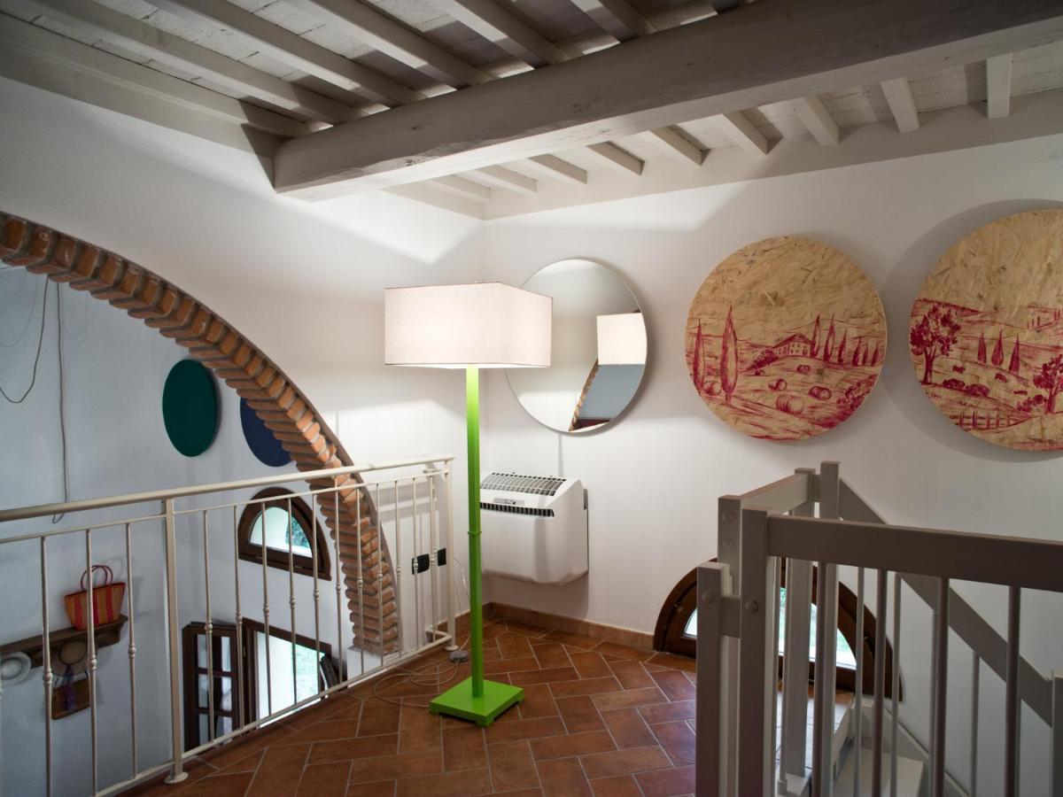 San Ruffino Apartments Lari Esterno foto